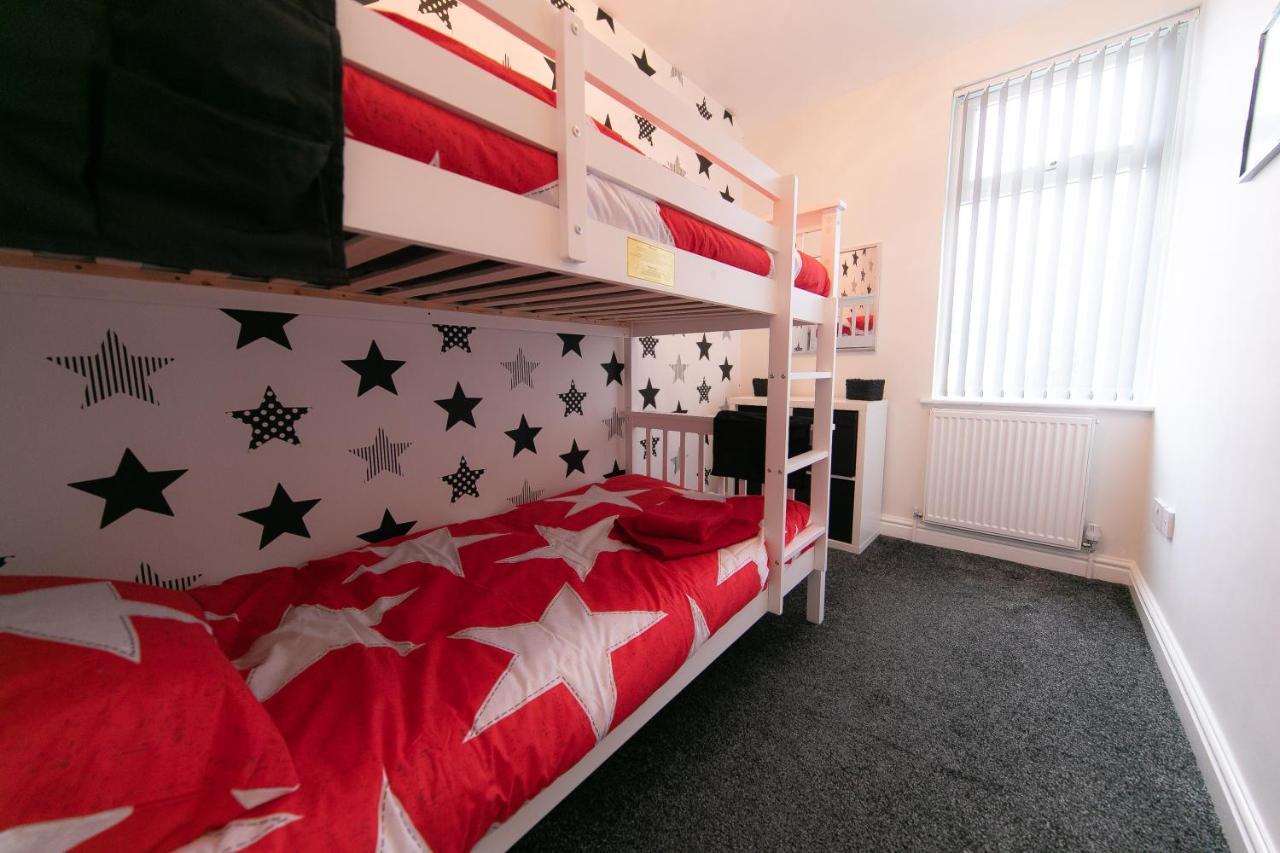 Stunning House Near Attractions Hébergement de vacances Blackpool